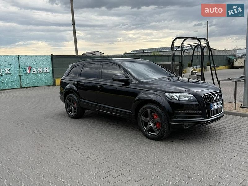 Внедорожник / Кроссовер Audi Q7 2014 в Одессе