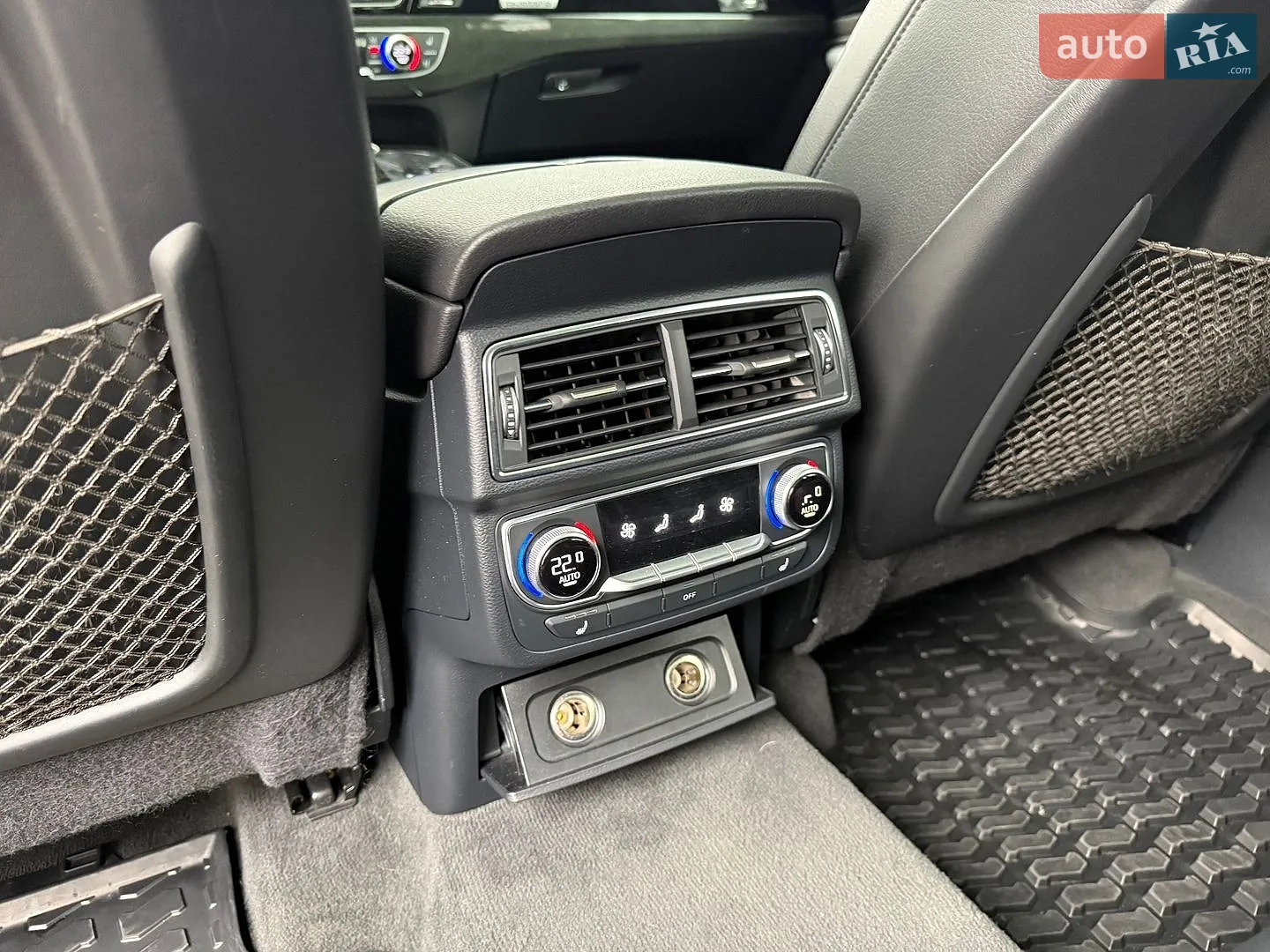 2016 Audi Q7 - мініатюра 18