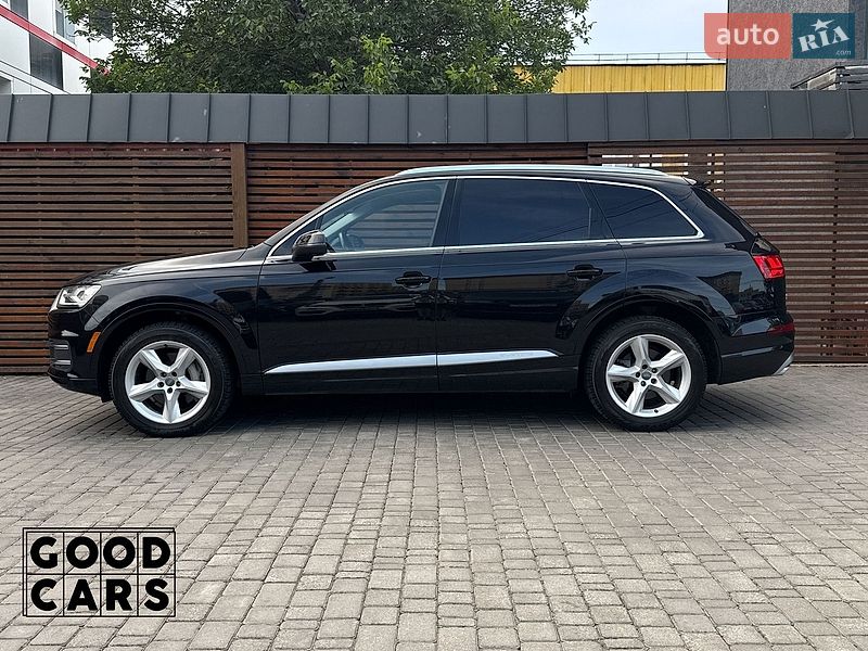 Внедорожник / Кроссовер Audi Q7 2017 в Одессе