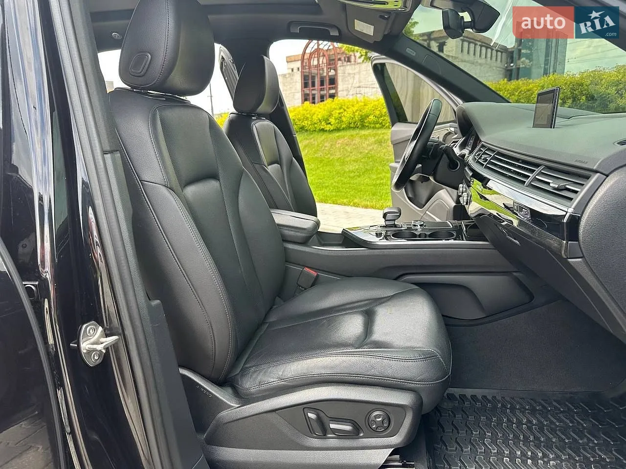 2016 Audi Q7 - мініатюра 15