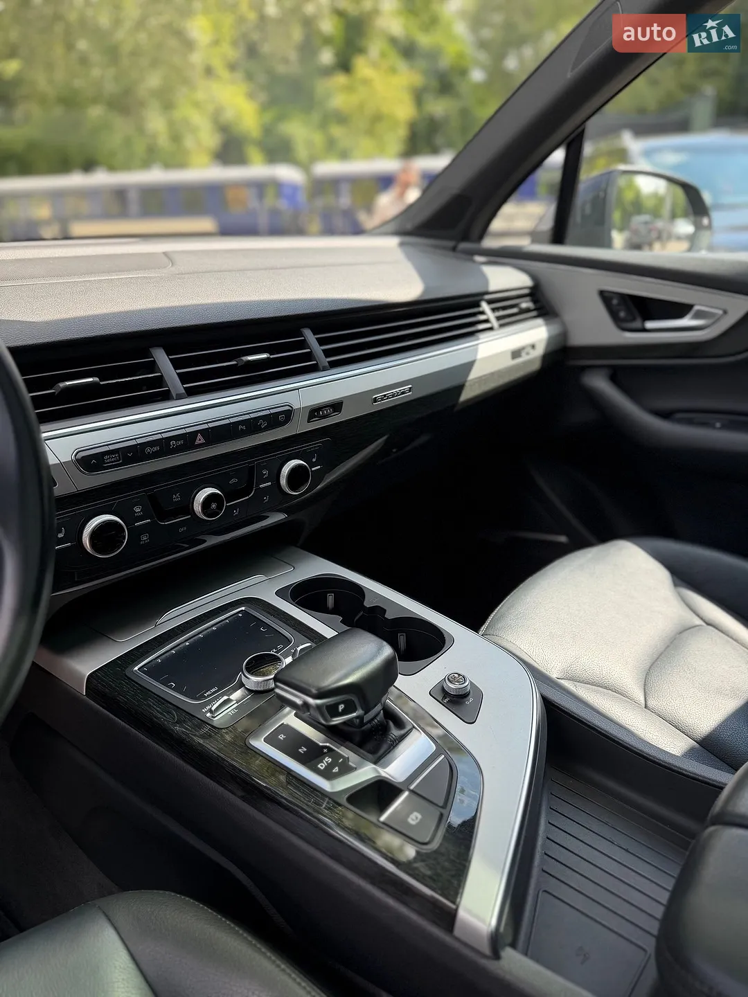 2018 Audi Q7 - мініатюра 12