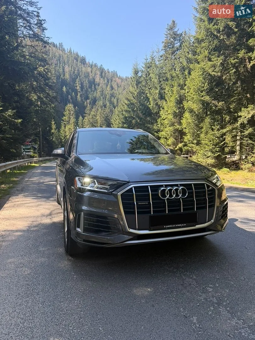 2020 Audi Q7 - фото 1