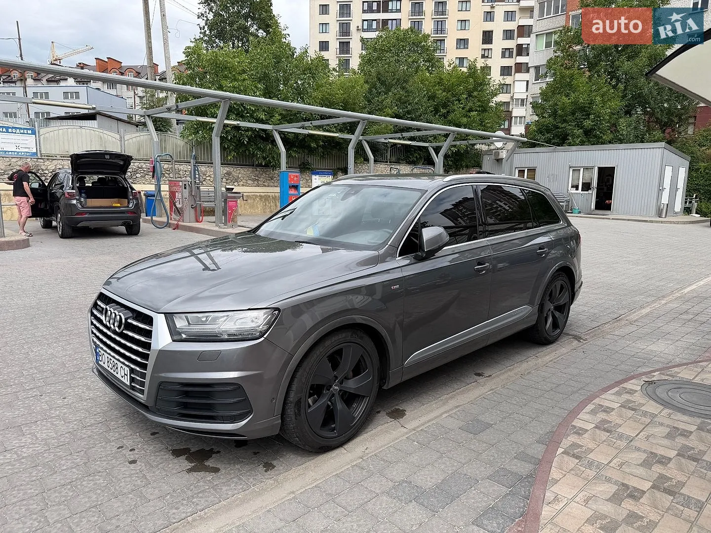 2017 Audi Q7 - мініатюра 2