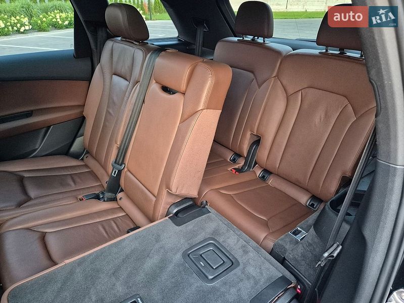 Позашляховик / Кросовер Audi Q7 2017 в Луцьку фото 15 Позашляховик / Кросовер Audi Q7 2017 в Луцьку
