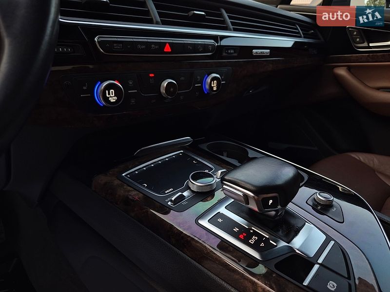 Позашляховик / Кросовер Audi Q7 2017 в Луцьку фото 21 Позашляховик / Кросовер Audi Q7 2017 в Луцьку