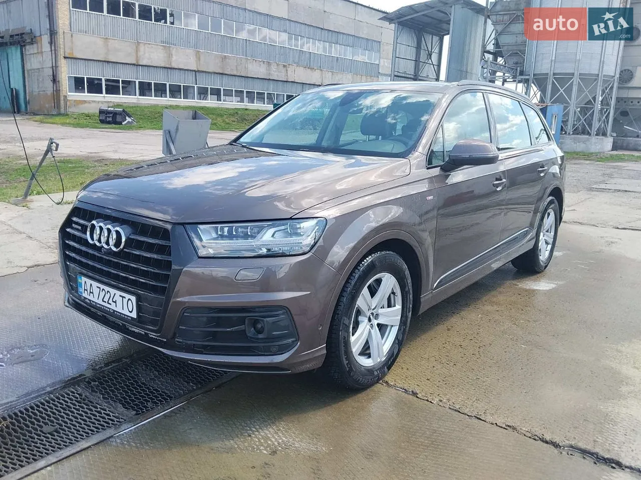 2016 Audi Q7 - мініатюра 14