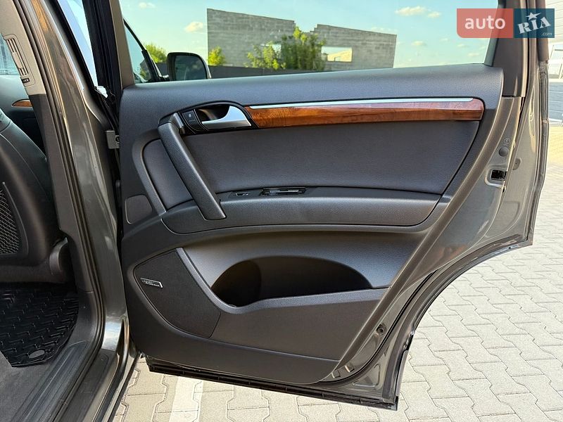 Внедорожник / Кроссовер Audi Q7 2014 в Дубно фото 80 Внедорожник / Кроссовер Audi Q7 2014 в Дубно