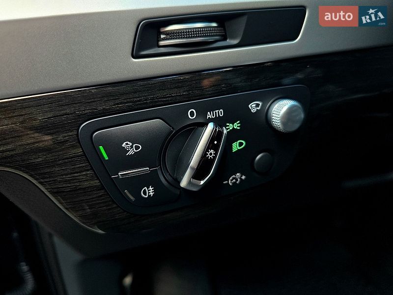 Позашляховик / Кросовер Audi Q7 2017 в Полтаві