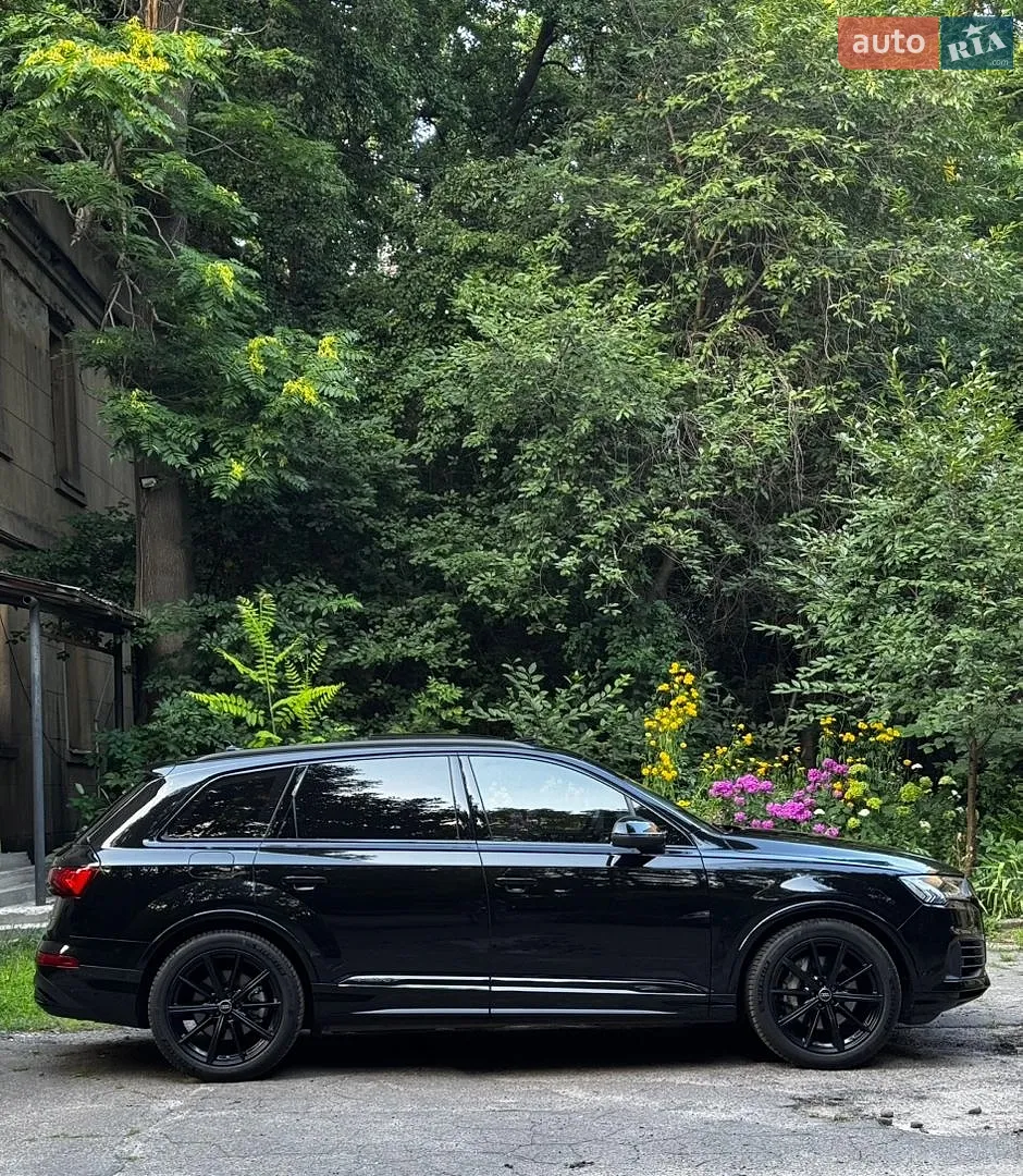 Audi Q7 2022 VIN WA1VXBF76PD002009 фото оголошення 11 з 47