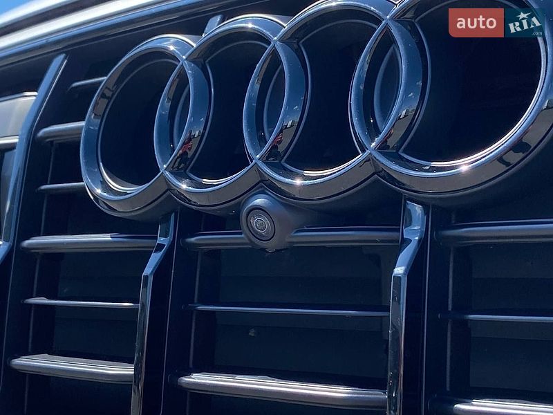 Позашляховик / Кросовер Audi Q7 2020 в Львові