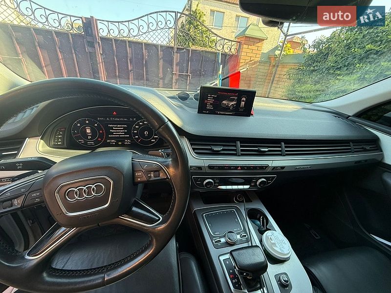 Внедорожник / Кроссовер Audi Q7 2016 в Николаеве