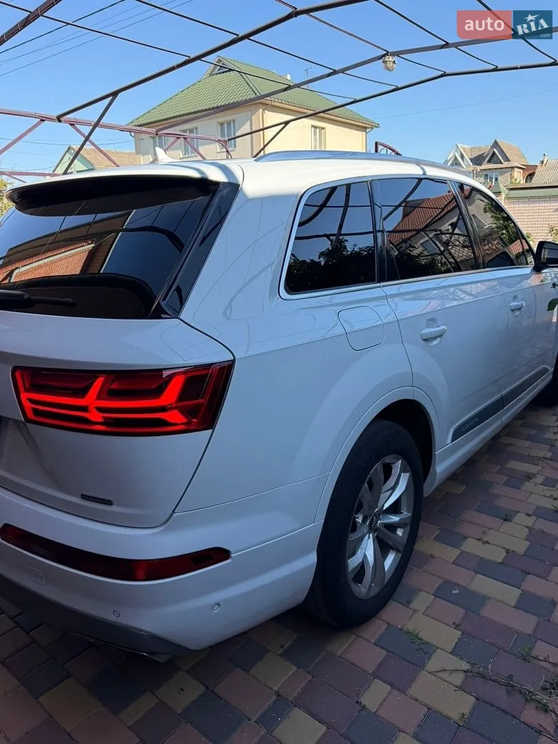 2016 Audi Q7 - мініатюра 12