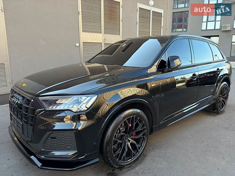 Внедорожник / Кроссовер Audi Q7 2021 в Киеве