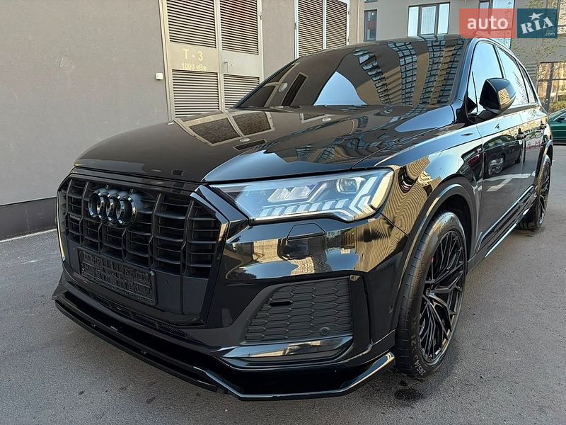 Внедорожник / Кроссовер Audi Q7 2021 в Киеве