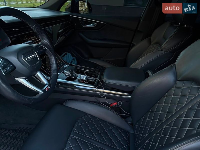 Внедорожник / Кроссовер Audi Q7 2021 в Киеве