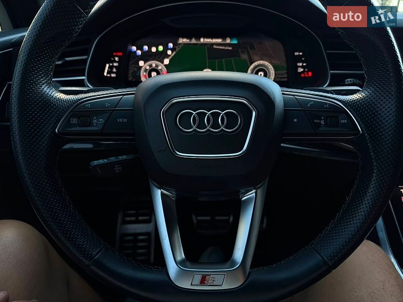 Внедорожник / Кроссовер Audi Q7 2021 в Киеве