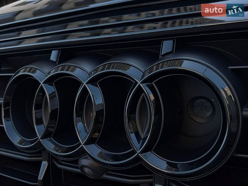 Внедорожник / Кроссовер Audi Q7 2021 в Киеве