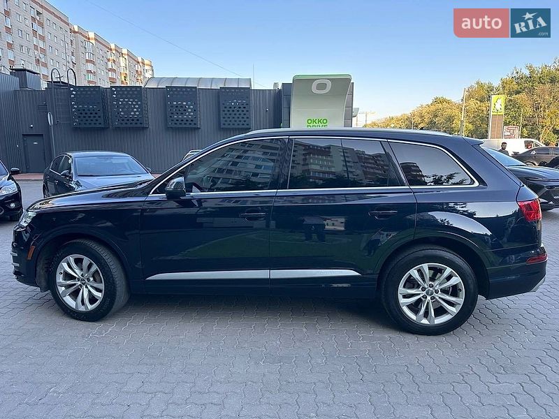 Внедорожник / Кроссовер Audi Q7 2017 в Львове