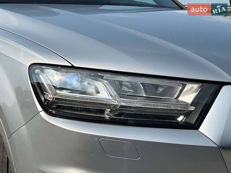 Позашляховик / Кросовер Audi Q7 2016 в Львові фото 11 Позашляховик / Кросовер Audi Q7 2016 в Львові