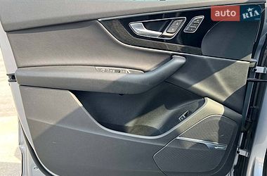 Позашляховик / Кросовер Audi Q7 2016 в Львові фото 16 Позашляховик / Кросовер Audi Q7 2016 в Львові