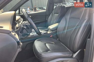 Позашляховик / Кросовер Audi Q7 2016 в Львові фото 20 Позашляховик / Кросовер Audi Q7 2016 в Львові