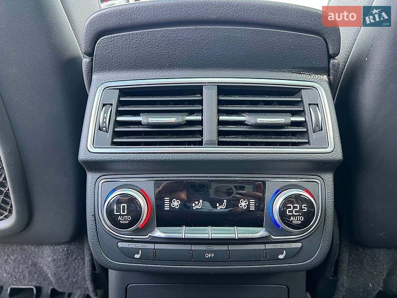 Позашляховик / Кросовер Audi Q7 2016 в Львові фото 45 Позашляховик / Кросовер Audi Q7 2016 в Львові