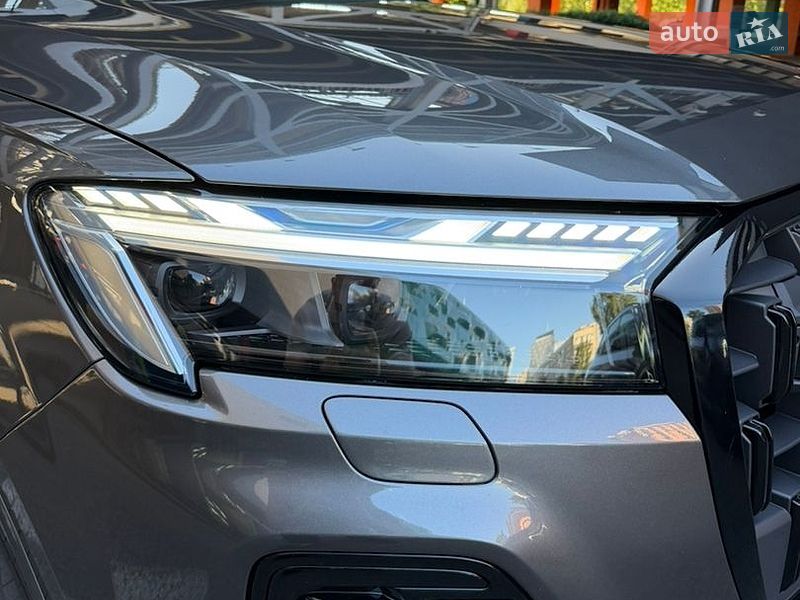 Позашляховик / Кросовер Audi Q7 2020 в Києві