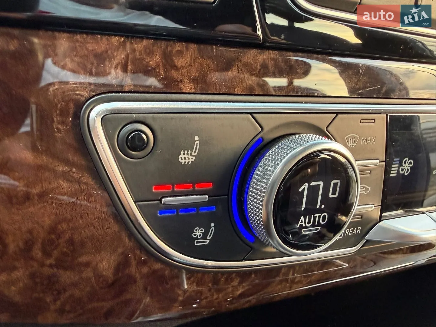 Audi Q7 2018 VIN WA1VAAF77JD032140 фото оголошення 94 з 117