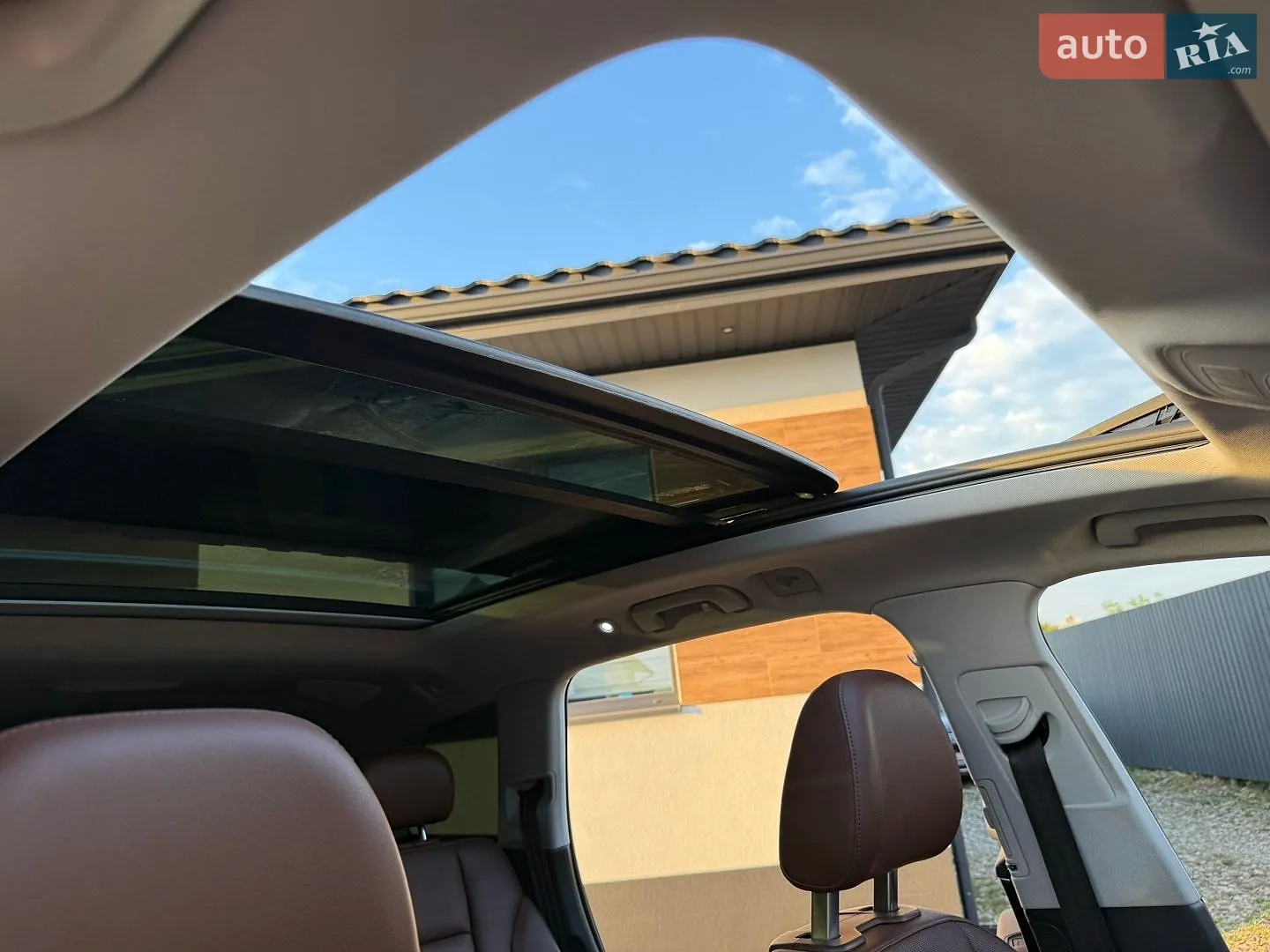Audi Q7 2018 VIN WA1VAAF77JD032140 фото оголошення 106 з 117