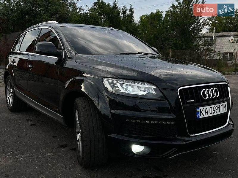 Позашляховик / Кросовер Audi Q7 2012 в Києві
