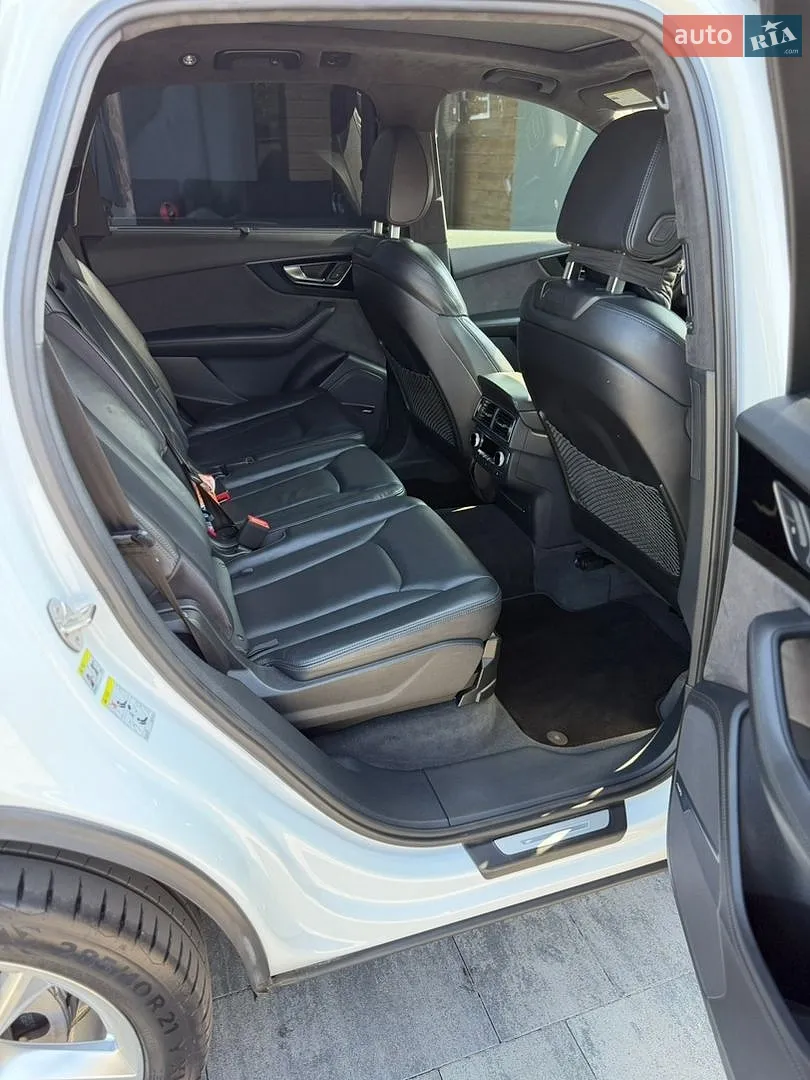 2016 Audi Q7 - мініатюра 20