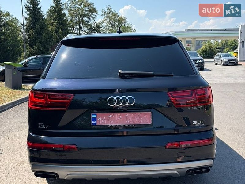 Позашляховик / Кросовер Audi Q7 2017 в Богородчанах
