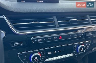Внедорожник / Кроссовер Audi Q7 2018 в Мукачево