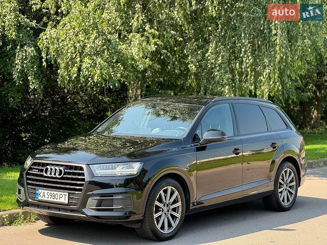2013 Volkswagen Touareg - мініатюра 18
