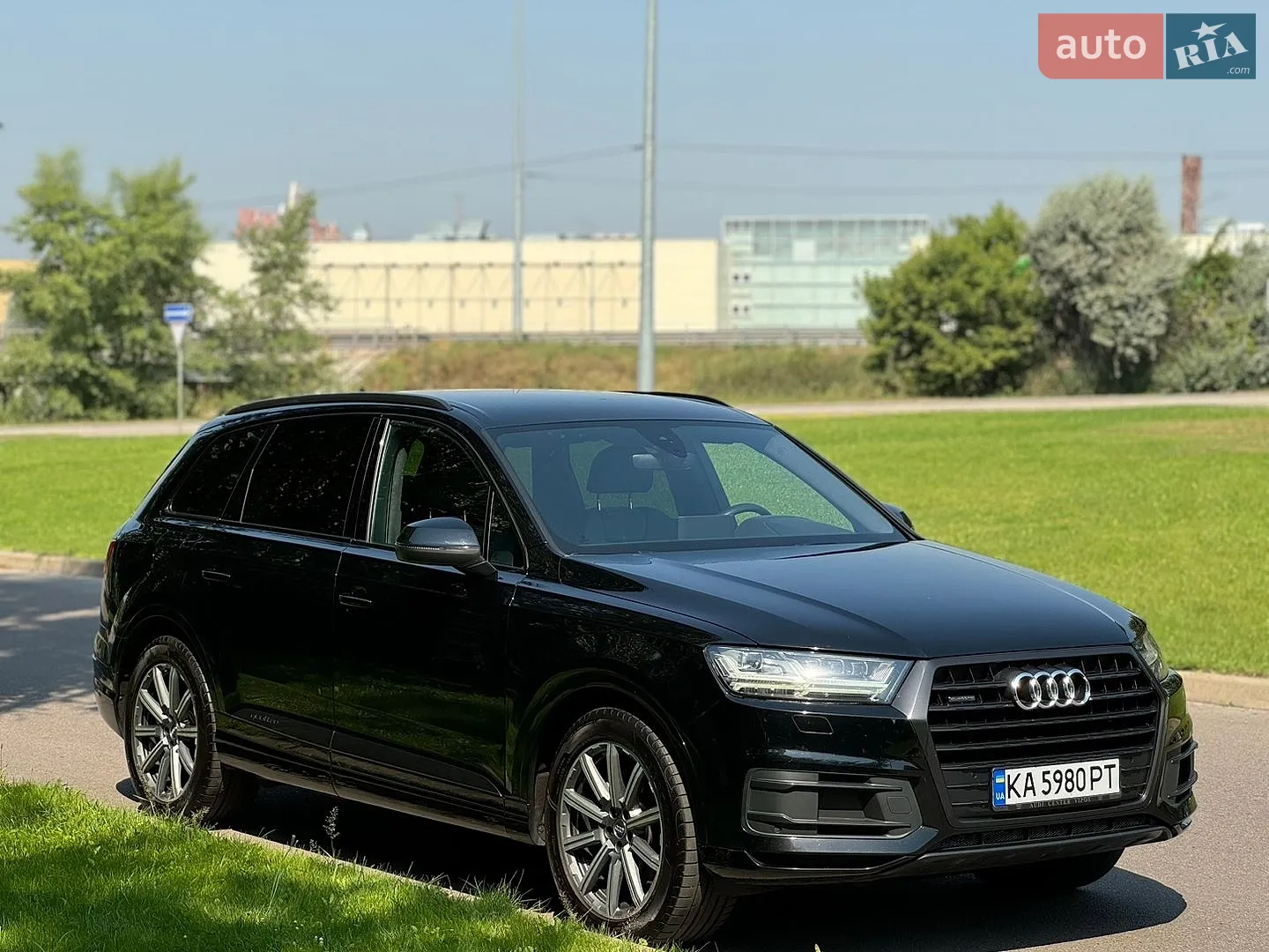 2017 Audi Q7 - мініатюра 3
