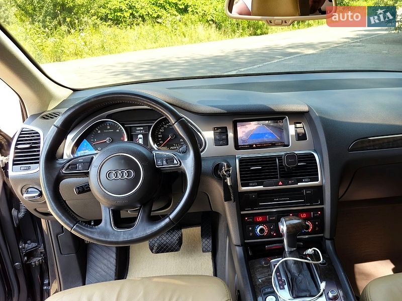 Позашляховик / Кросовер Audi Q7 2013 в Івано-Франківську