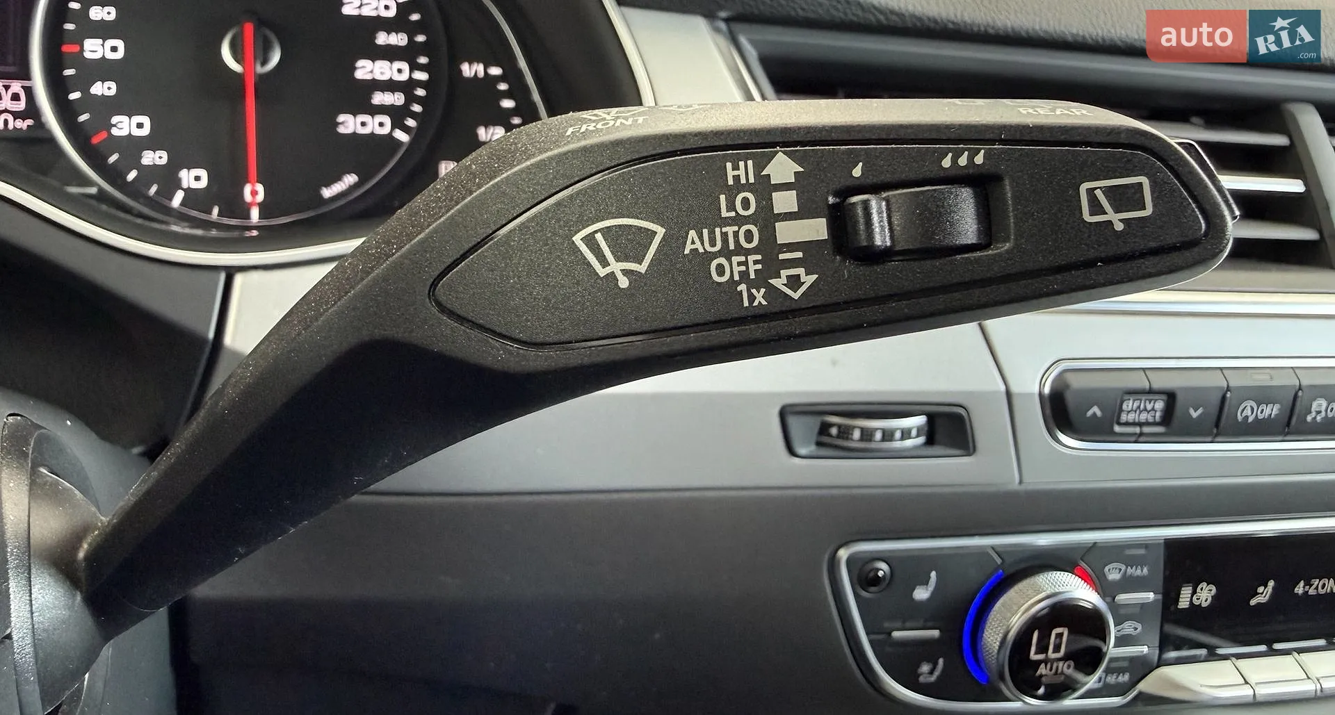 2016 Audi Q7 - мініатюра 22