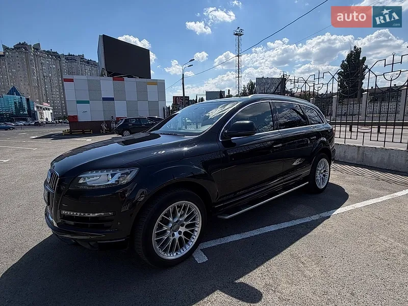 Audi Q7