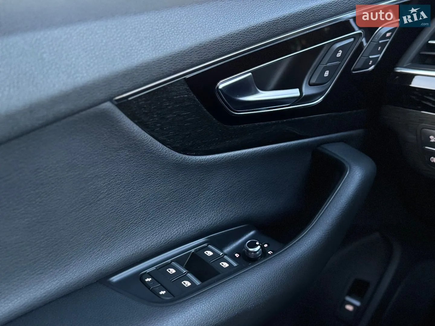 2019 Audi Q7 - мініатюра 10
