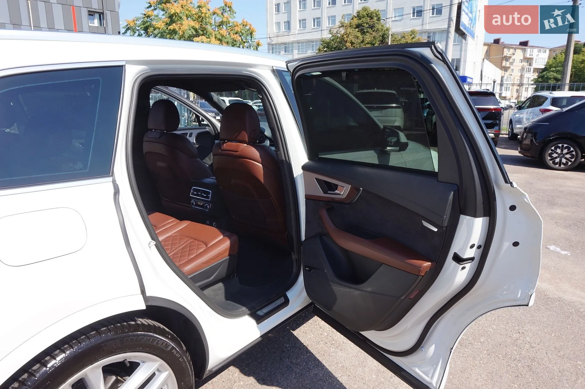2017 Audi Q7 - мініатюра 32
