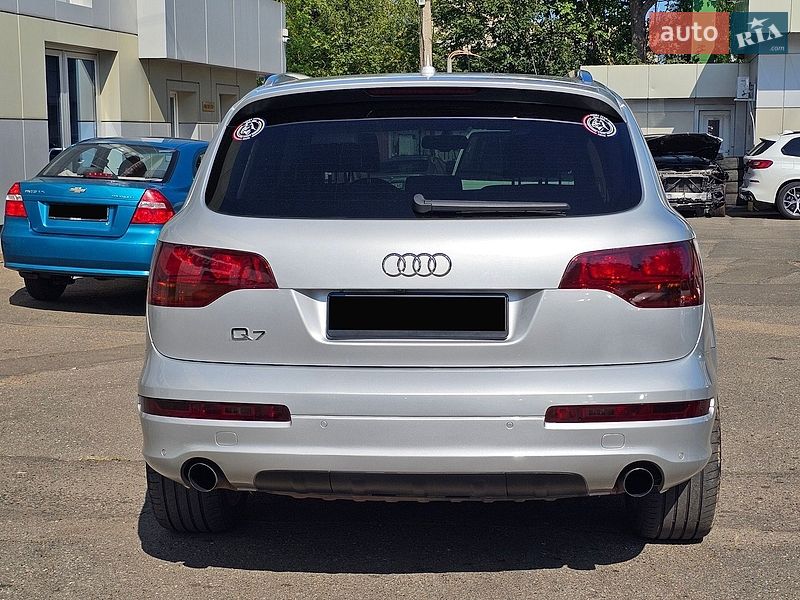 Внедорожник / Кроссовер Audi Q7 2008 в Одессе