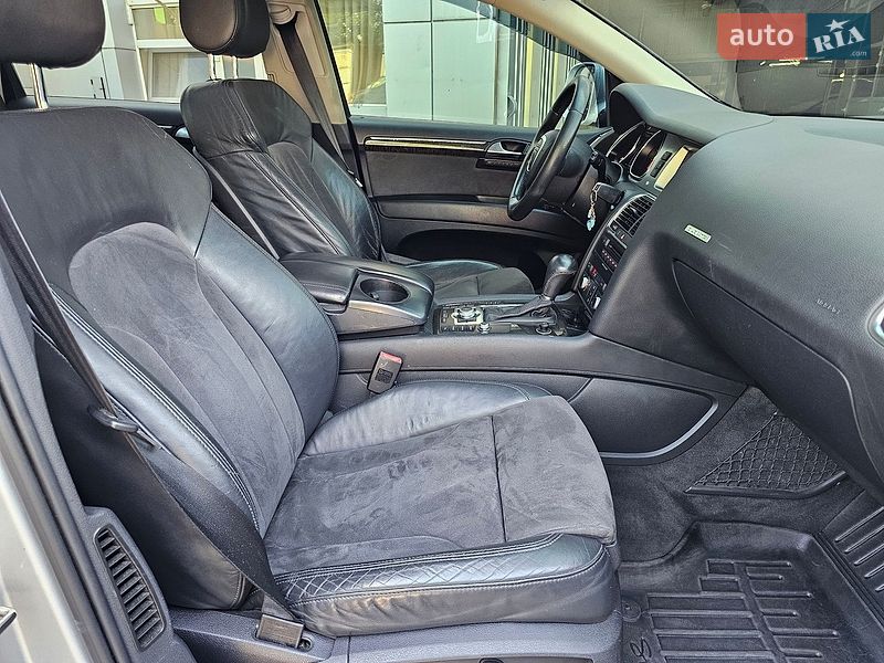 Внедорожник / Кроссовер Audi Q7 2008 в Одессе