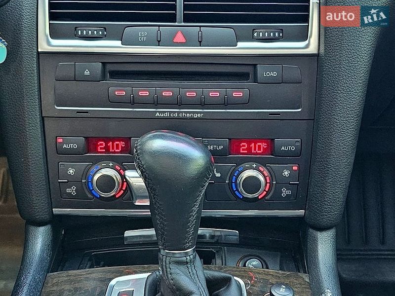 Внедорожник / Кроссовер Audi Q7 2008 в Одессе