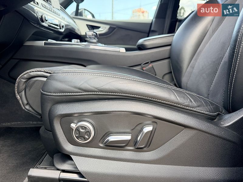 Позашляховик / Кросовер Audi Q7 2018 в Києві фото 22 Позашляховик / Кросовер Audi Q7 2018 в Києві