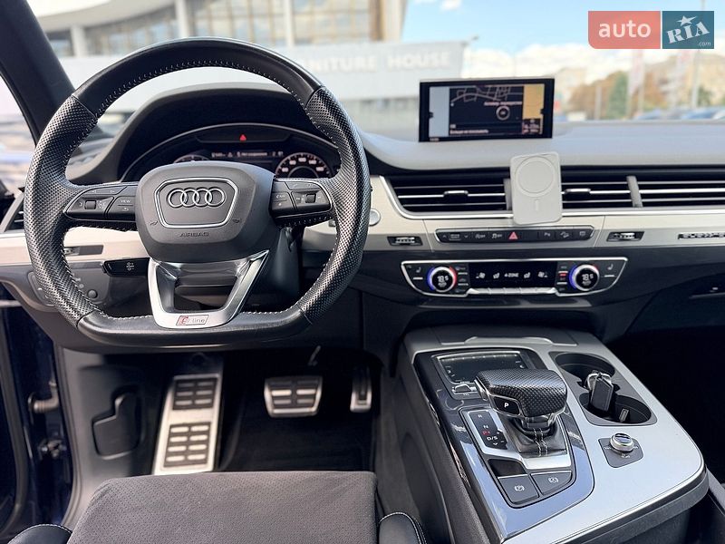 Позашляховик / Кросовер Audi Q7 2018 в Києві фото 32 Позашляховик / Кросовер Audi Q7 2018 в Києві