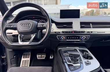 Позашляховик / Кросовер Audi Q7 2018 в Києві фото 33 Позашляховик / Кросовер Audi Q7 2018 в Києві