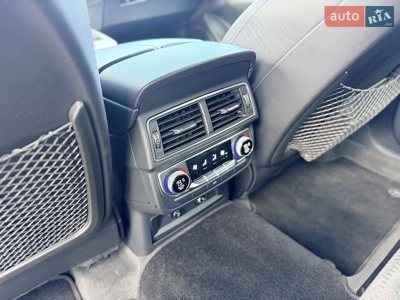 Позашляховик / Кросовер Audi Q7 2018 в Києві фото 37 Позашляховик / Кросовер Audi Q7 2018 в Києві