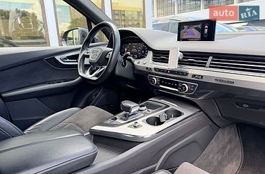 Позашляховик / Кросовер Audi Q7 2018 в Києві фото 45 Позашляховик / Кросовер Audi Q7 2018 в Києві