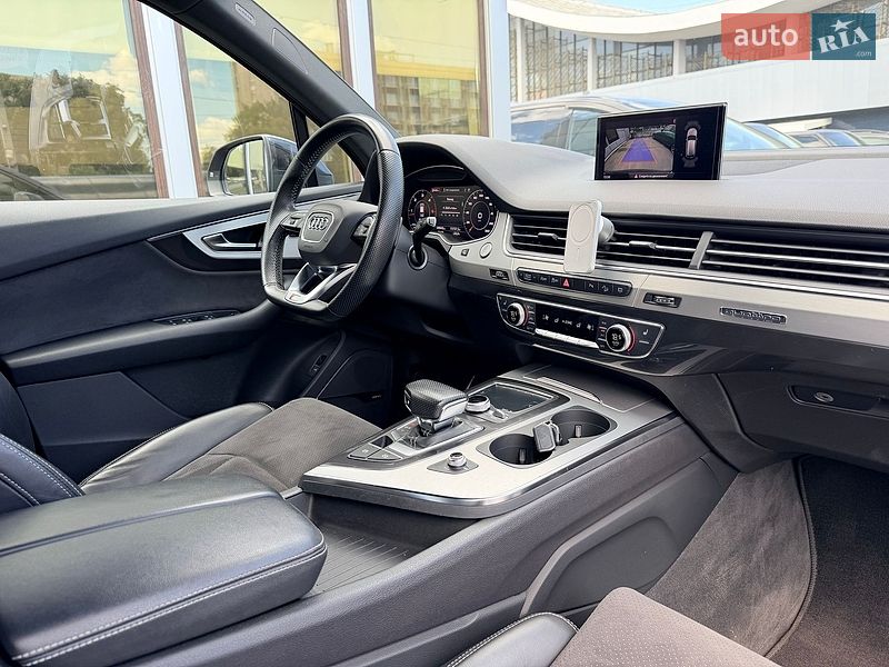 Позашляховик / Кросовер Audi Q7 2018 в Києві фото 45 Позашляховик / Кросовер Audi Q7 2018 в Києві