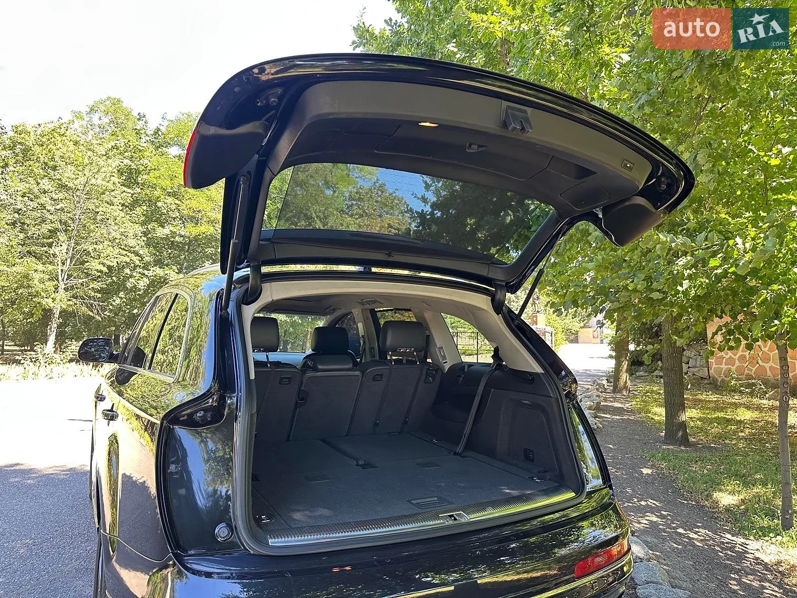 2010 Audi Q7 - мініатюра 21